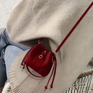 Sac à bandoulière rouge style français sans fermeture éclair